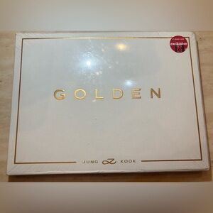 NWT: Jungkook Golden (Solid Version) Album.